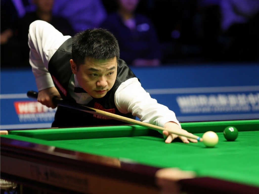 足晋级四强 足晋级四强