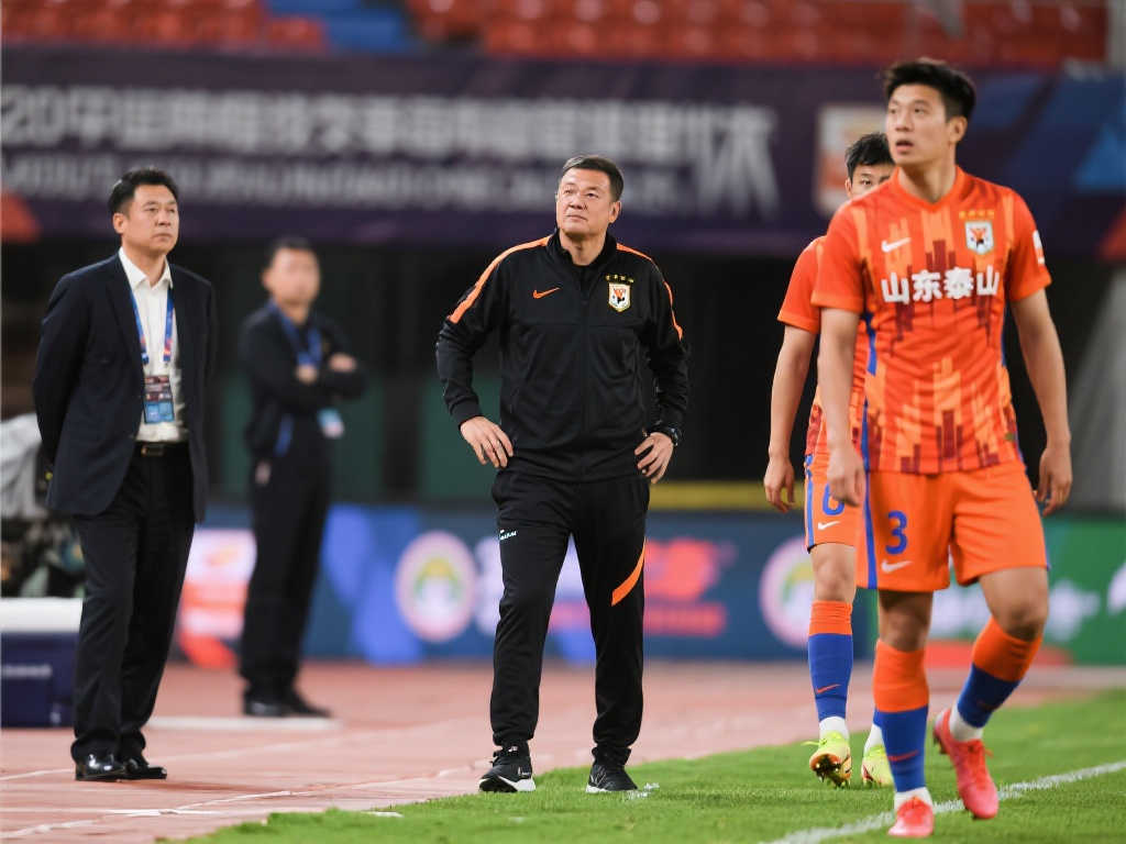 传冲吊的战 传冲吊的战