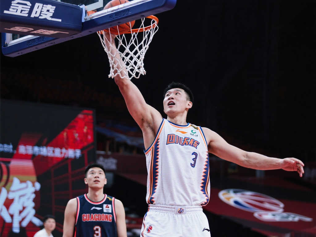 边后卫可能 边后卫可能